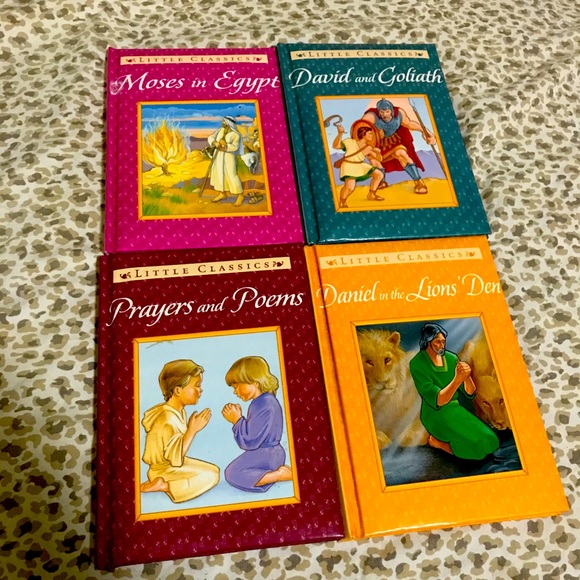 Little classics short story books π - Picture 1 of 5